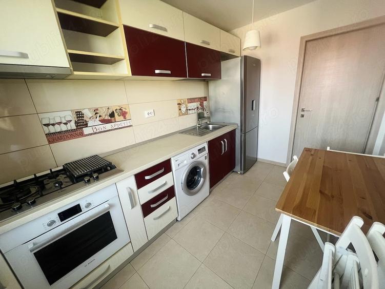 Apartament cu 2 camere decomandat în Ozana