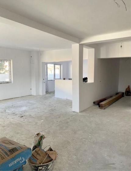 Casa/Vila de vanzare - 1