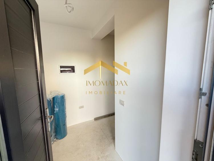 Duplex cu 4 camere cu Canalizare în Bucovăț (Remetea Mare)