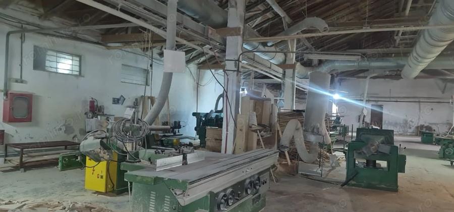 Spațiu comercial, de 2,500 mp, în Vest