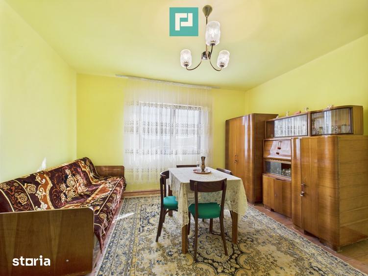 Casă cu 2 camere cu Teren 7204 Mp în Hălmăgel