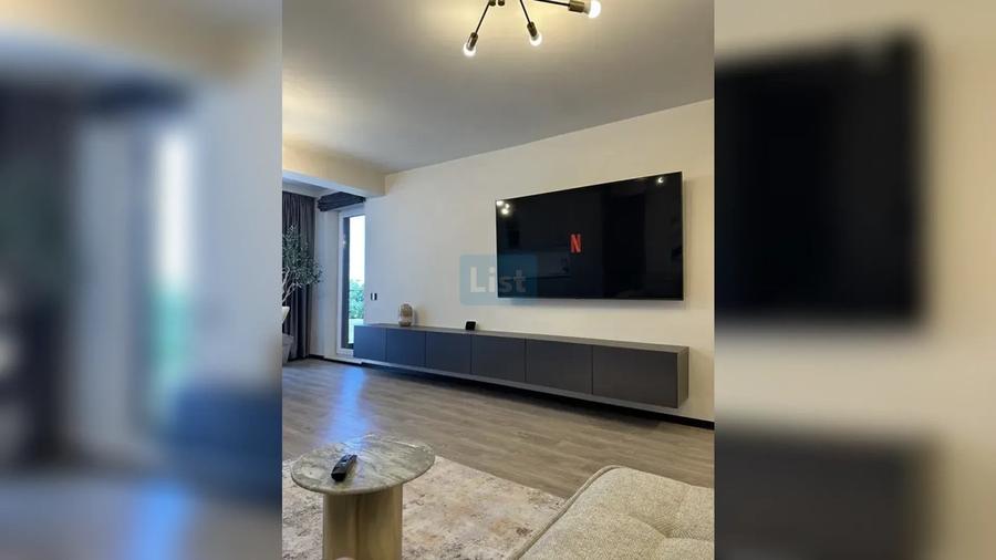 Apartament cu 2 camere semidecomandat în Sopor