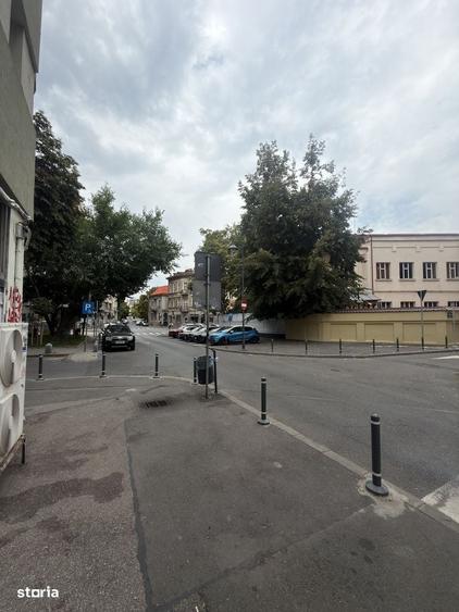 Spațiu comercial, de 138 mp, în Rosetti