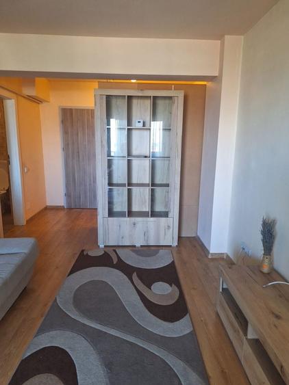 Apartament cu 2 camere în Mărăști