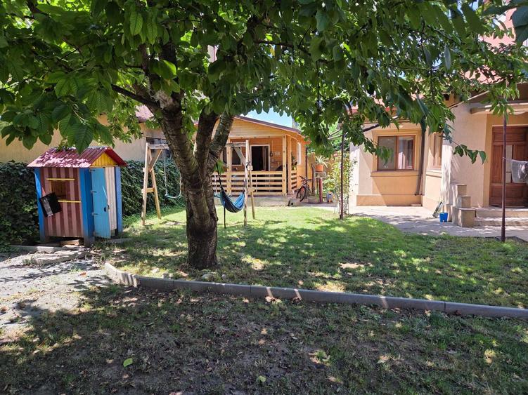 Casă cu 3 camere în Km 4