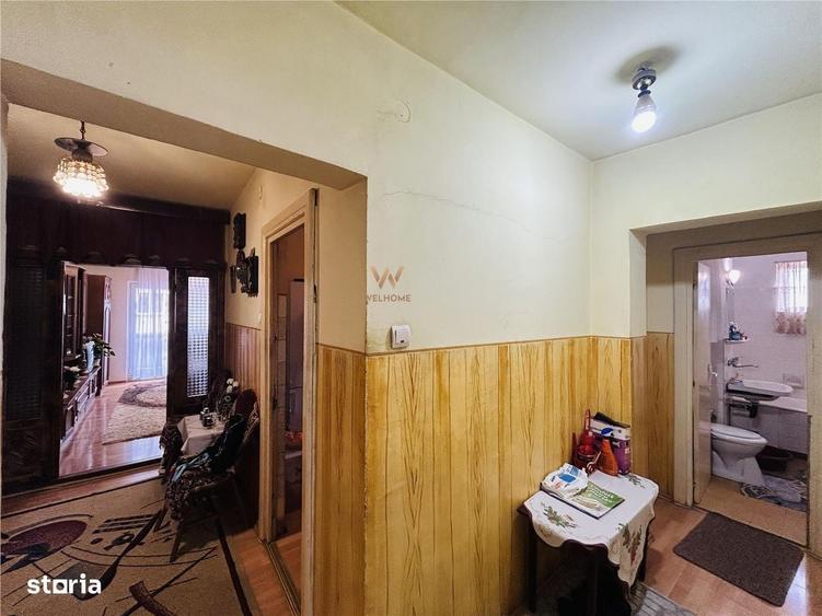 Apartament cu 4 camere semidecomandat în Turnișor