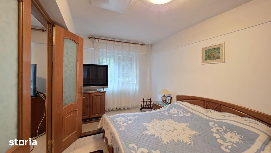 Apartament cu 3 camere în Central