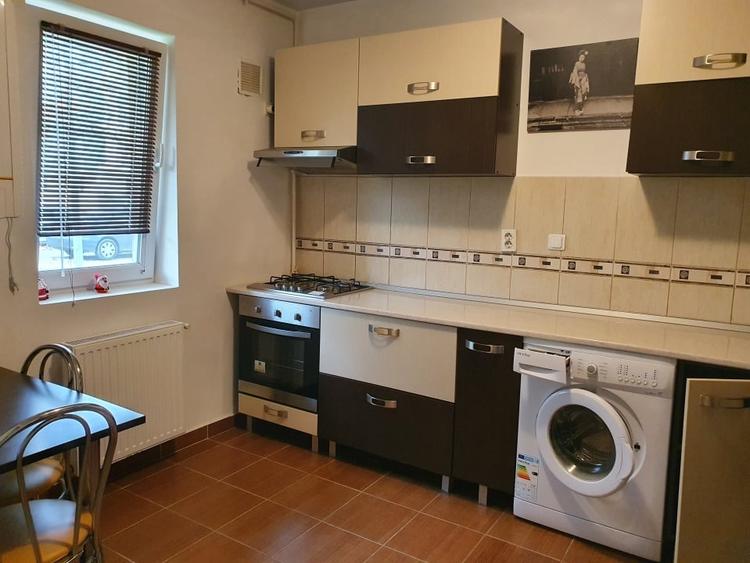Garsonieră decomandată în Băneasa