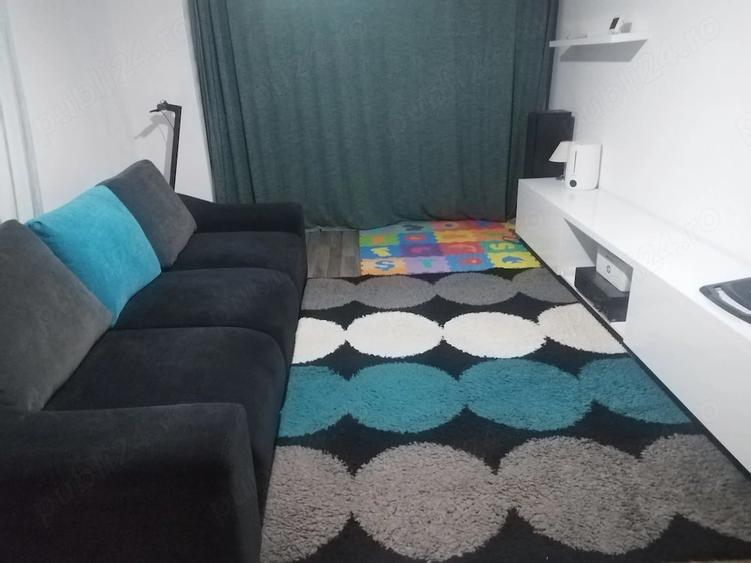 Apartament cu 2 camere decomandat în Berceni