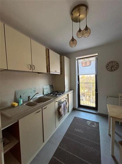 Apartament cu 2 camere decomandat în Băneasa