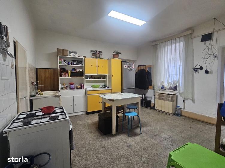Casă cu 3 camere în Borș