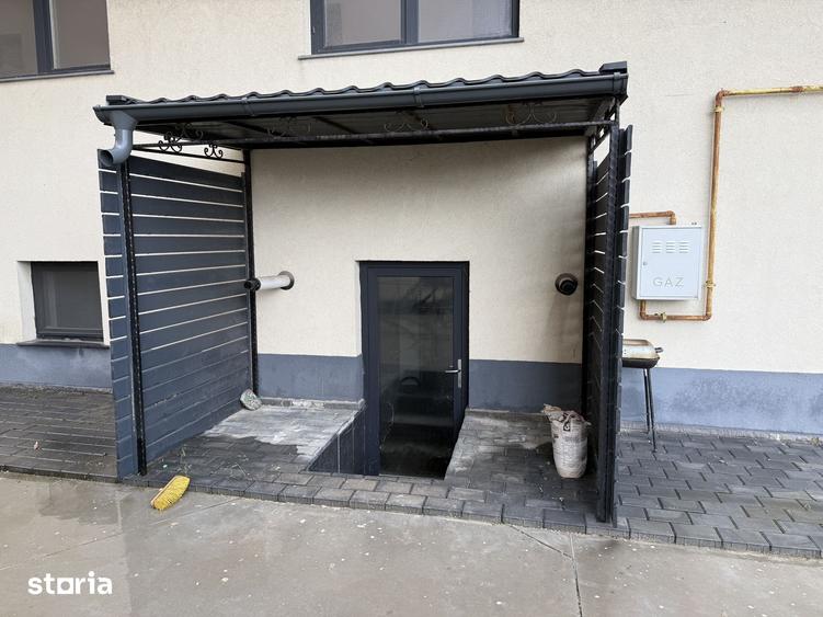 Apartament cu 3 camere semidecomandat în Nord