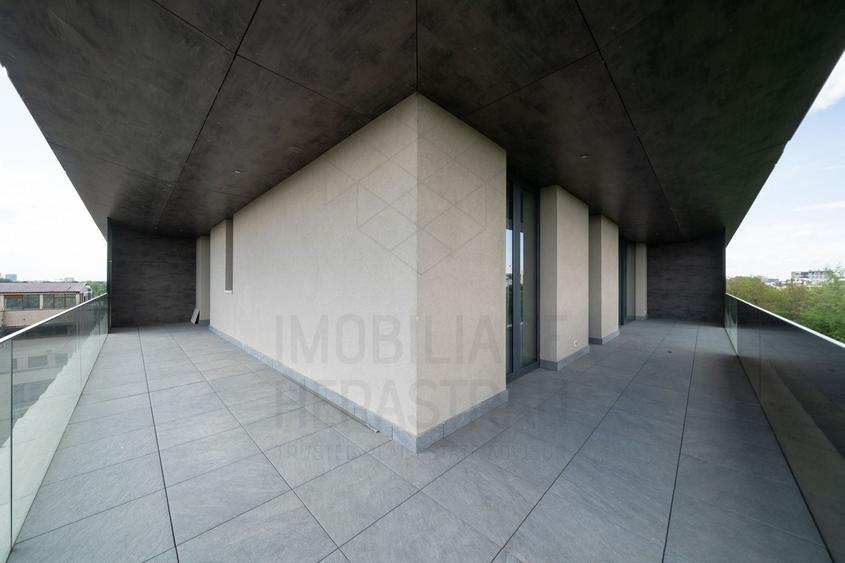 Apartament cu 3 camere decomandat, mobilat în Floreasca