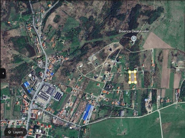 Teren de 4650 mp, în Central