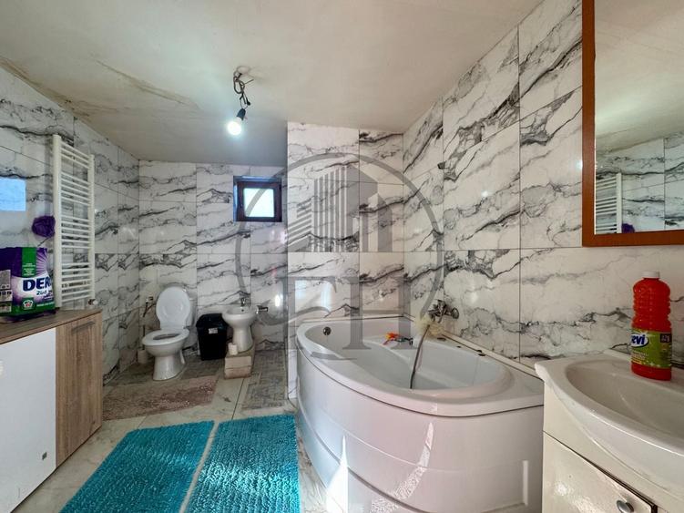 Casă individuală cu 3 camere cu Canalizare în Cumpăna