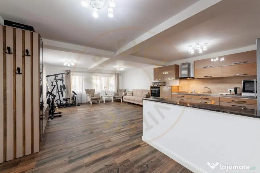 Casă cu 3 camere cu Teren 477 Mp în Bradu