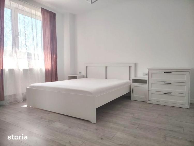 Apartament cu 3 camere decomandat în Chinteni