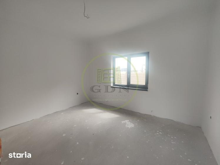 Casă cu 5 camere cu Teren 415 Mp în Lascăr Catargiu