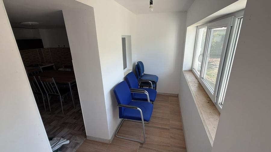 Casă individuală cu 3 camere cu Canalizare în Sud-Est