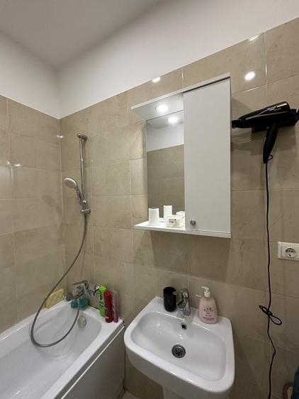 Apartament cu 2 camere decomandat în Exterior Vest