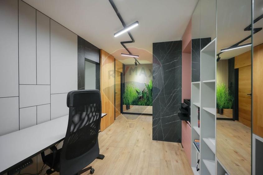 Apartament cu 2 camere decomandat în Rogerius