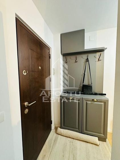 Apartament cu 3 camere decomandat, mobilat în Bucovina