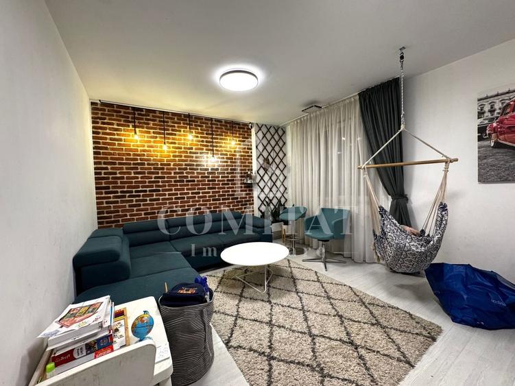 Apartament cu 3 camere decomandat, mobilat în Gheorgheni
