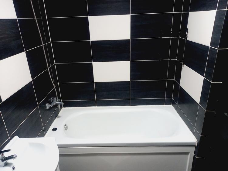 Apartament cu 2 camere decomandat în Exterior Vest