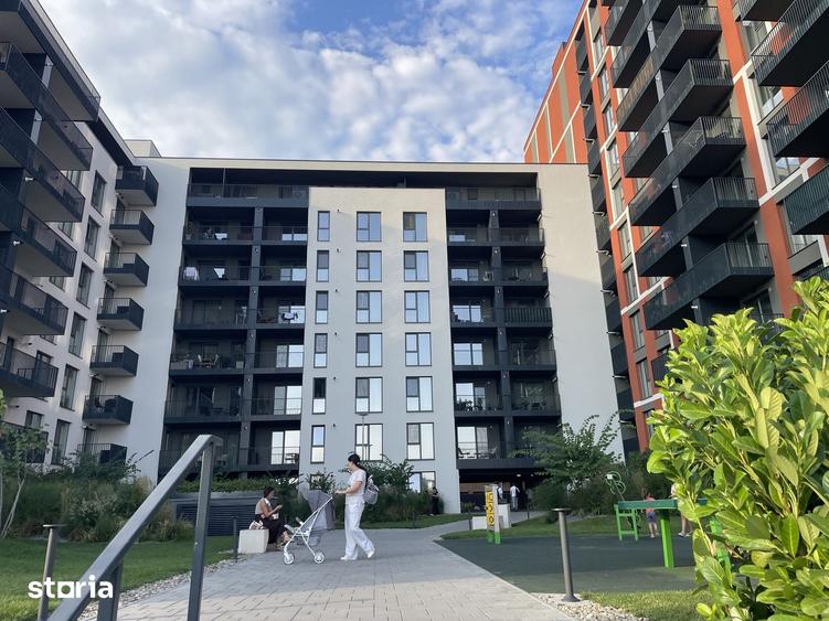 Apartament cu 3 camere semidecomandat în Theodor Pallady