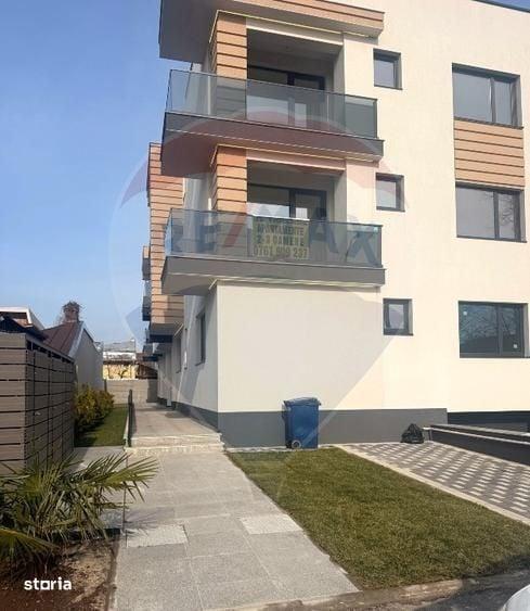 Apartament cu 3 camere în 1 Mai