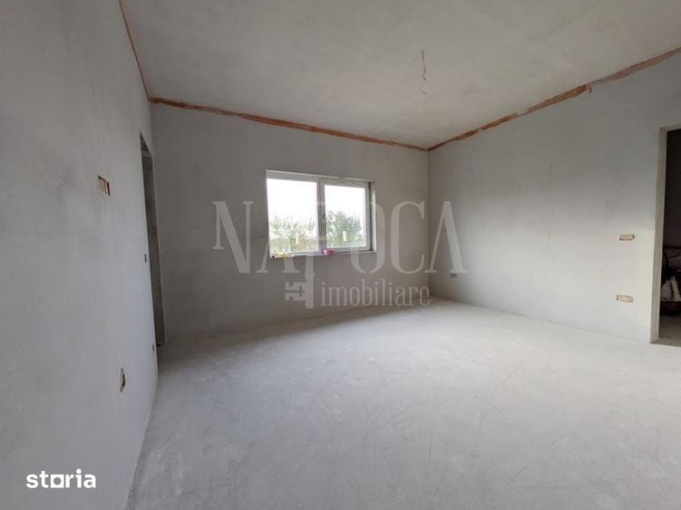 Casă cu 4 camere cu Teren 430 Mp în Sânmartin