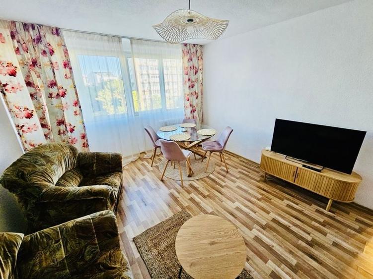 Apartament cu 2 camere decomandat în Cantemir
