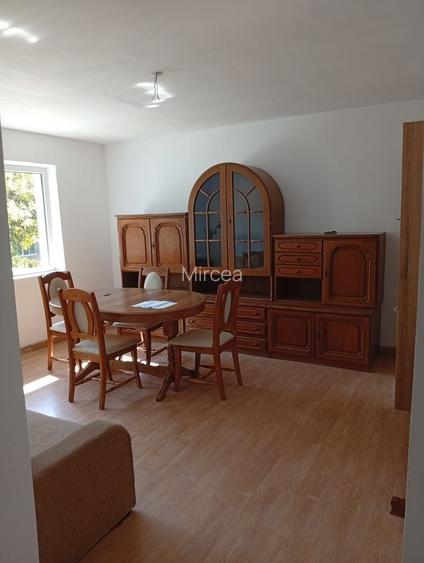 Apartament 4 camere de vanzare Victoriei
