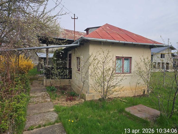 Casa si teren de vanzare com Baltesti - 4