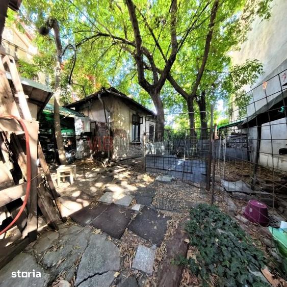 Casă cu 6 camere cu Teren 373 Mp în Cotroceni