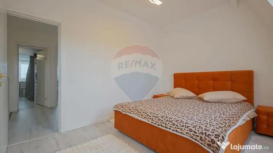 Casă cu 4 camere cu Teren 256 Mp în Tărlungeni