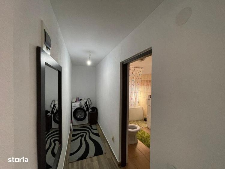 Casă cu 4 camere cu Teren 380 Mp în 1 Mai