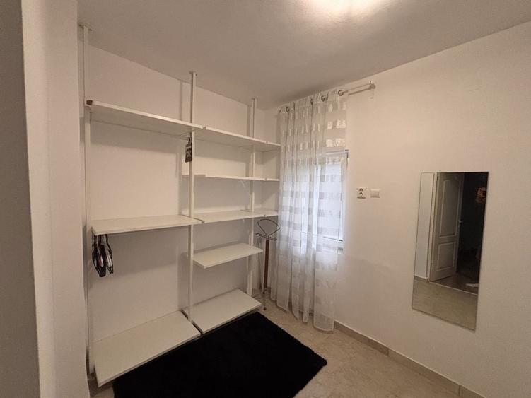 Inchiriez apartament 2 camere ( la curte) - 4