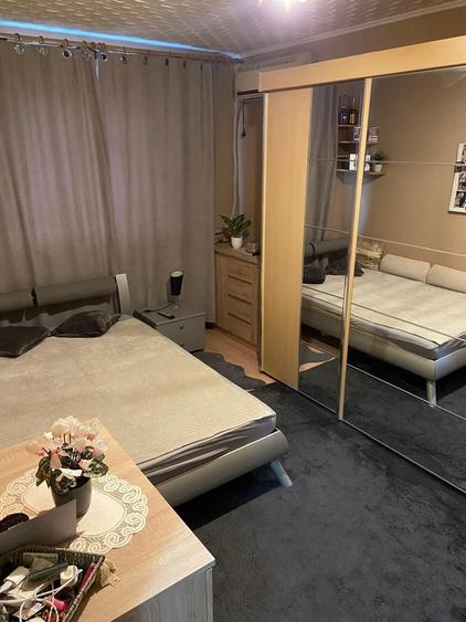 Persoana fizica. Vand apartament cu o camera MeniuApartament de vanzare cu 1 camera in Rogerius, OradeaID CP295156659,900 Apartament cu 1 camer - 5