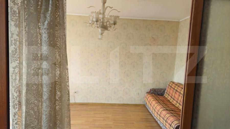 Apartament cu 3 camere decomandat, mobilat în Micro 39