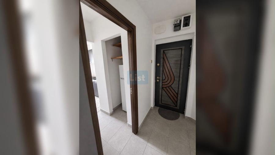 Apartament cu 2 camere decomandat în Vest