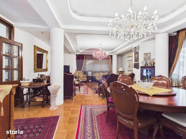 Casă cu 4 camere în Central