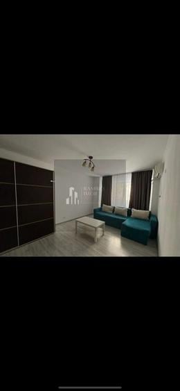Apartament cu 2 camere decomandat în Apărătorii Patriei