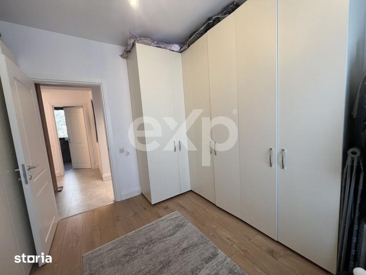 Apartament cu 3 camere decomandat în Străulești