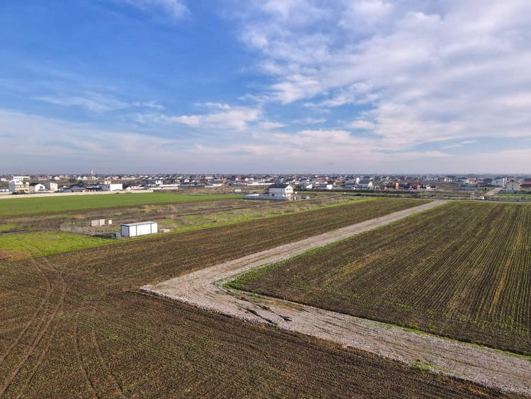 Teren Construcții intravilan de 500 mp, în Berceni