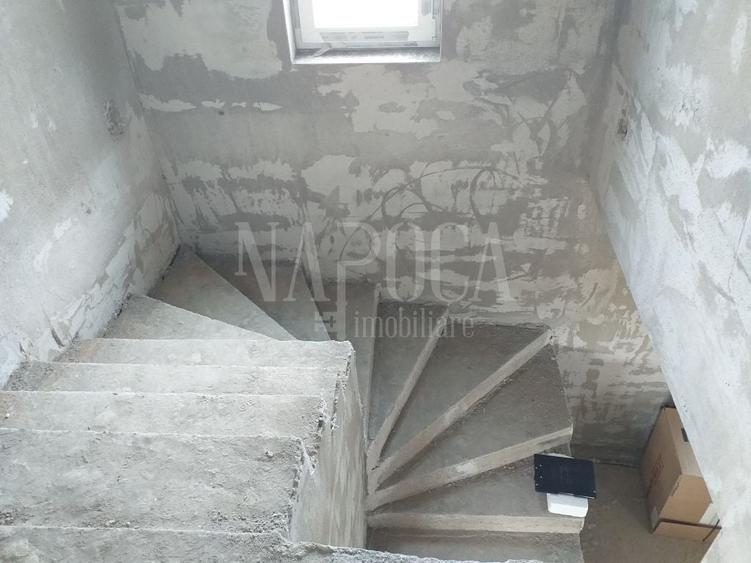 Duplex cu 4 camere cu Canalizare în Iris