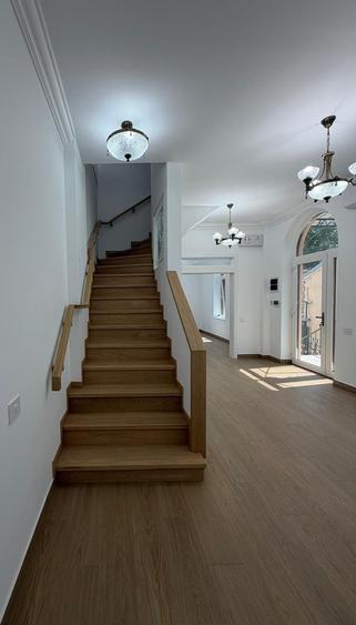 Vila  ultracentrala,  5 camere, prima inchiriere dupa renovare - 9