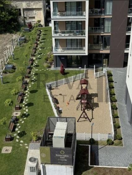 Apartament cu 2 camere decomandat, mobilat în Ultracentral