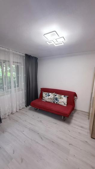 Garsonieră nedecomandată în Vest