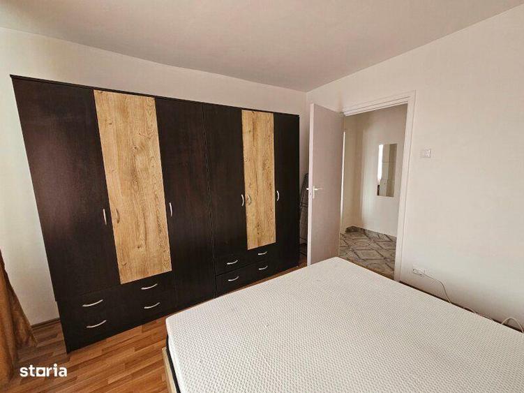Apartament cu 2 camere decomandat în Tei